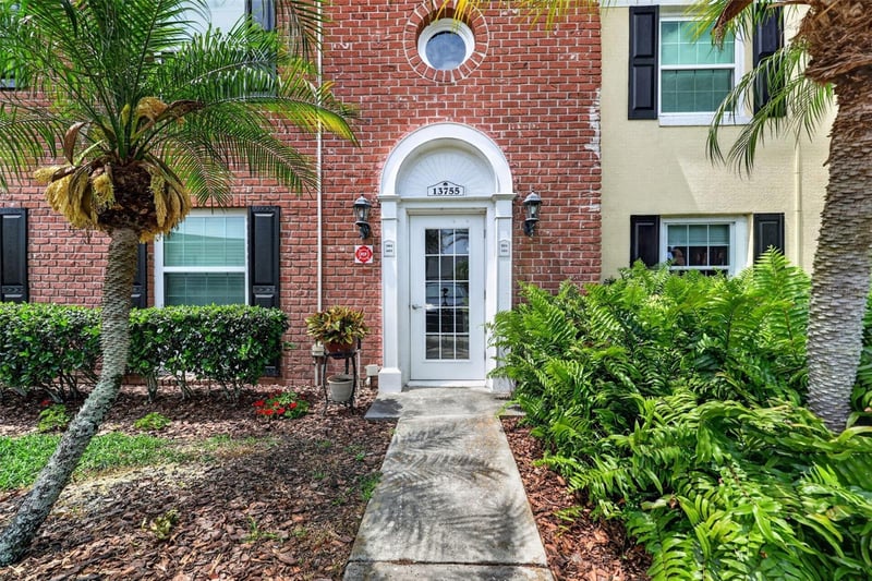13755 Orange Sunset Dr #101, Tampa, FL 33618