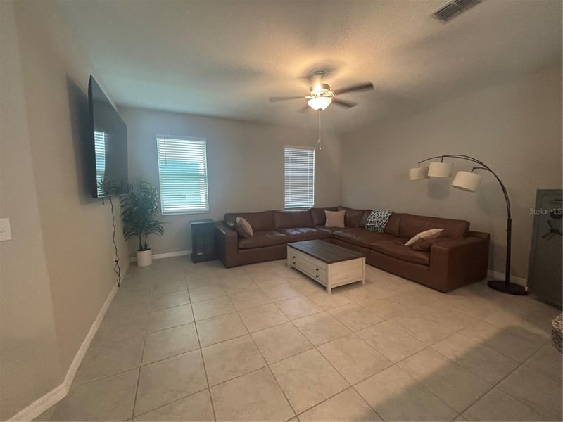 9601 Flourish Dr, Land O Lakes, FL 34637