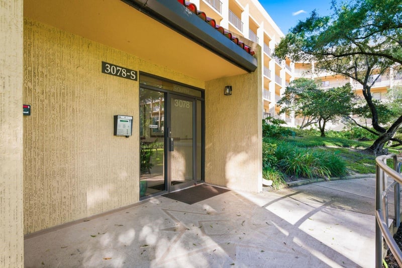 3078 Eastland Blvd #401, Clearwater, FL 33761