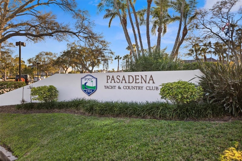 5950 Pelican Bay Pz #PH2C, Gulfport, FL 33707