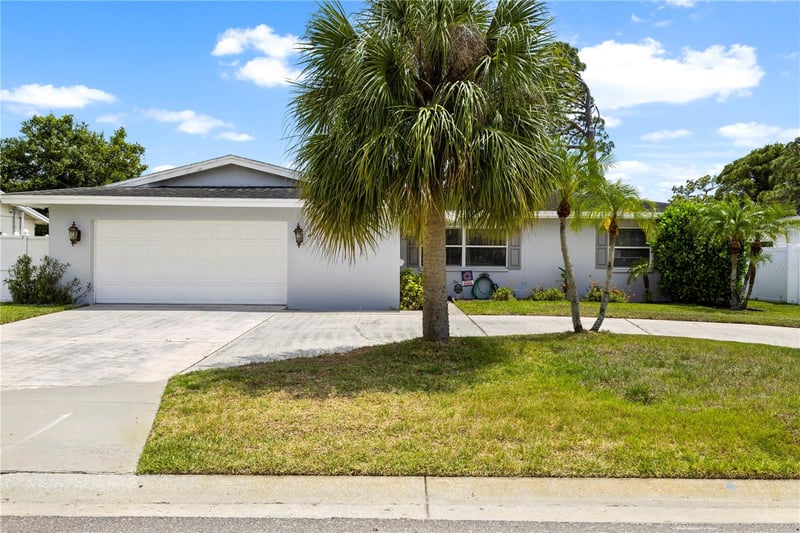 1930 74th Ave, St Petersburg, FL 33702