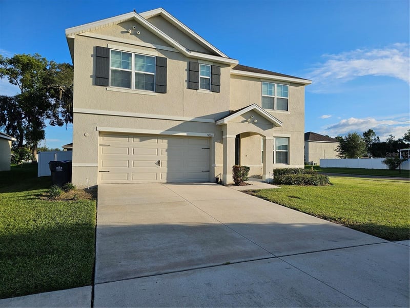 9628 Troncais Cir, Thonotosassa, FL 33592