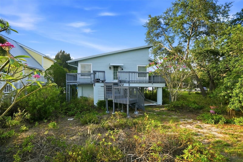 110 Georgia Ave, Crystal Beach, FL 34681