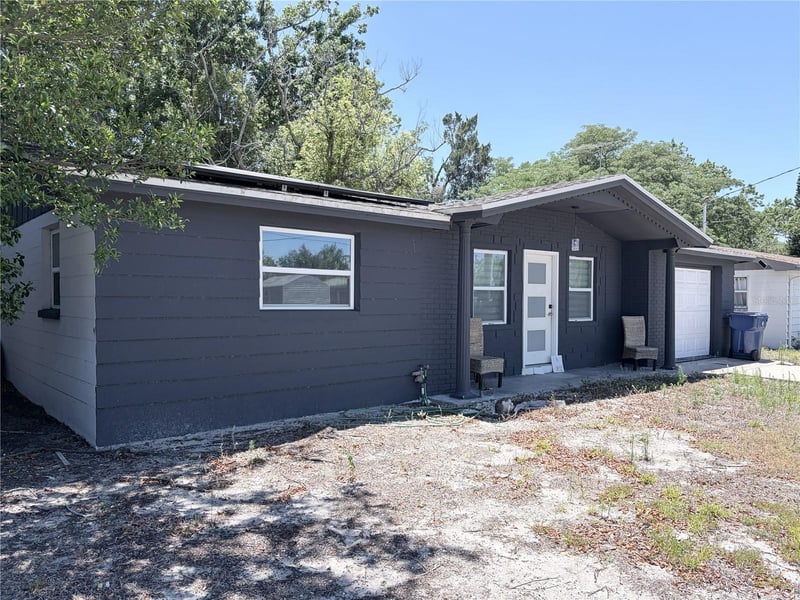 3818 Moog Rd, Holiday, FL 34691