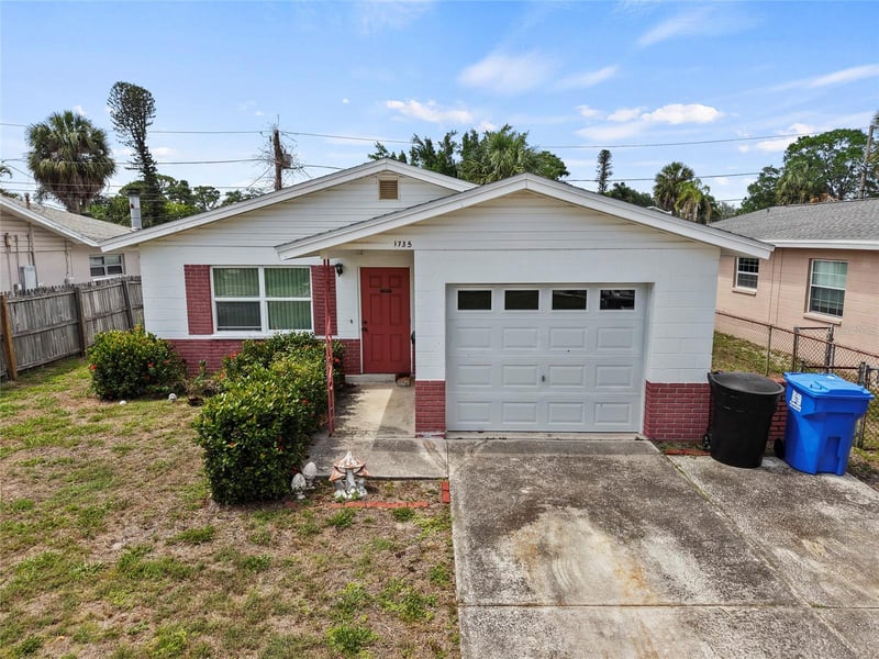 1735 Mississippi Ave, St Petersburg, FL 33703