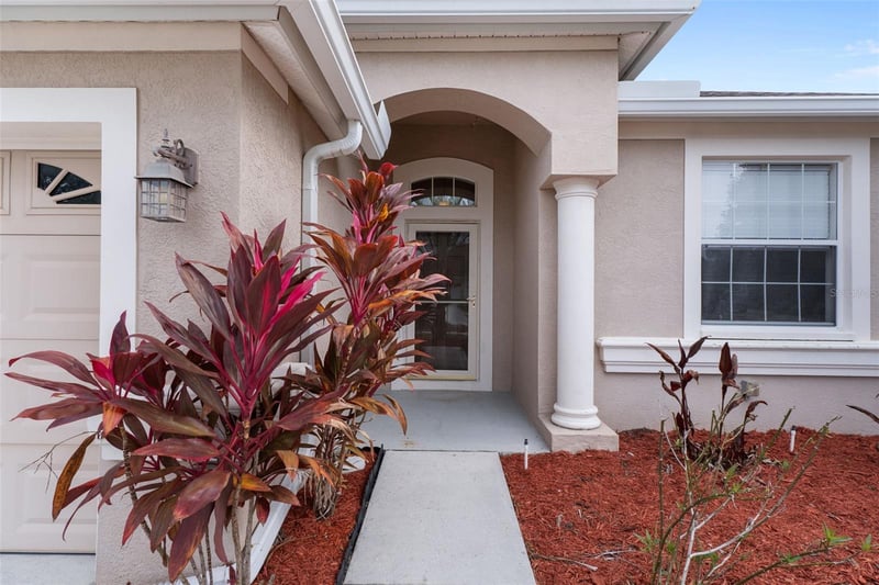 3922 Langdrum Dr, Wesley Chapel, FL 33543