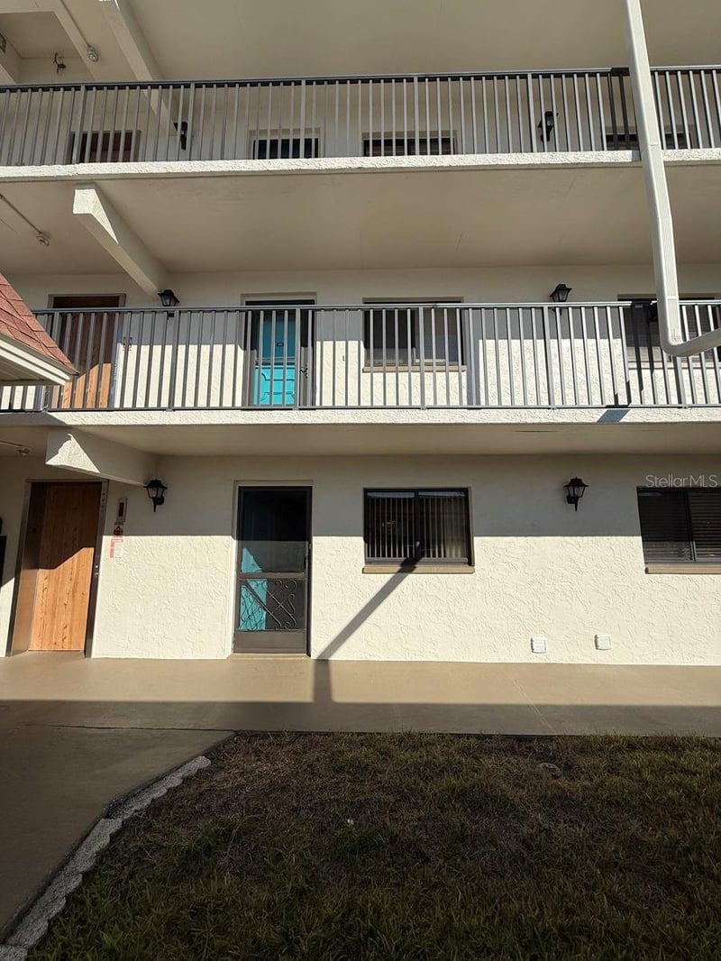 1485 Halsey Dr #105, Dunedin, FL 34698