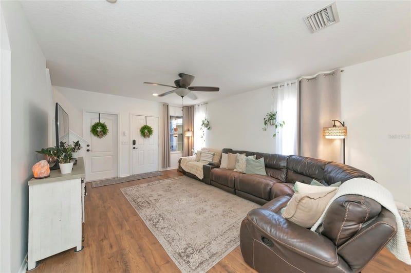 12534 Evington Point Dr, Riverview, FL 33579