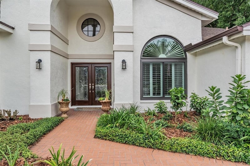 9507 Larkbunting Dr, Tampa, FL 33647