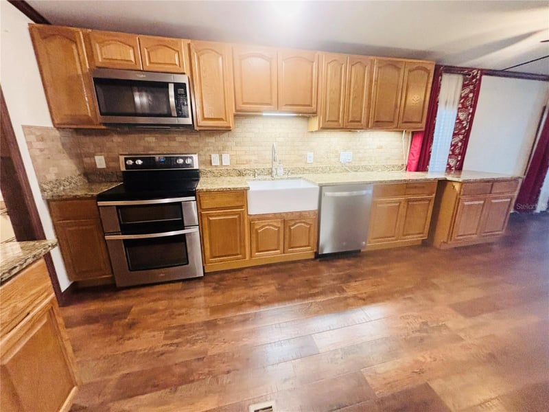 34445 Countryside Dr, Wesley Chapel, FL 33543