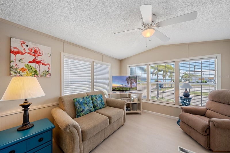 58 Montego Dr, Palmetto, FL 34221
