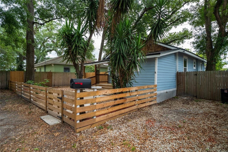 6704 Taliaferro Ave, Tampa, FL 33604