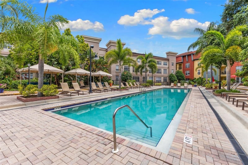 2320 Azeele St #316, Tampa, FL 33609