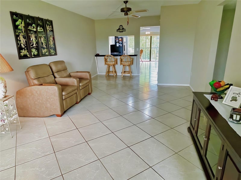 305 30th Ave #A307, Bradenton, FL 34205