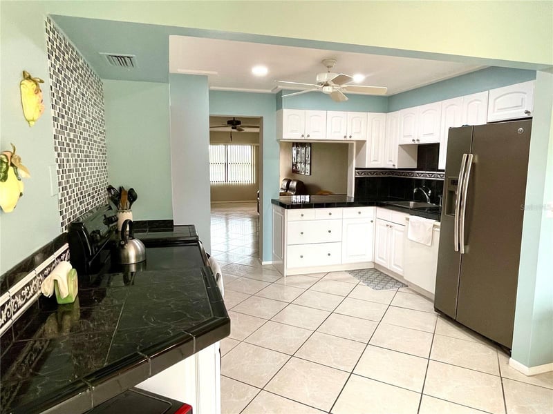 305 30th Ave #A307, Bradenton, FL 34205
