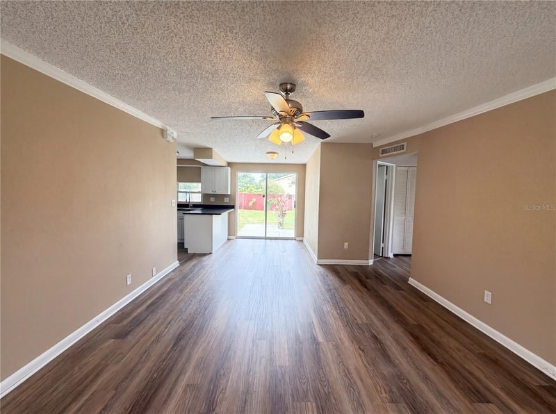 10463 110th Ave, Largo, FL 33773