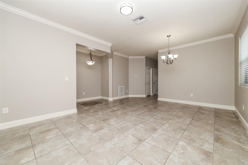 10152 Celtic Ash Dr, Ruskin, FL 33573