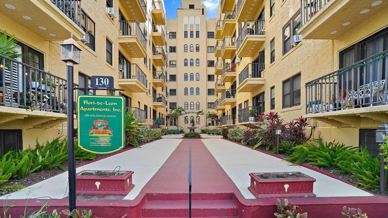 130 4th Ave #Apt 305, St Petersburg, FL 33701