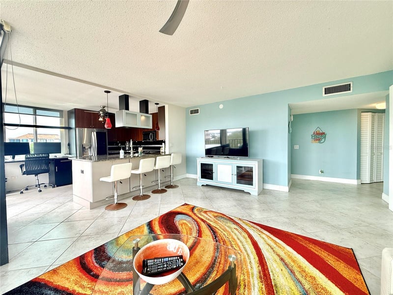 6219 Palma Del Mar Blvd #504, St Petersburg, FL 33715
