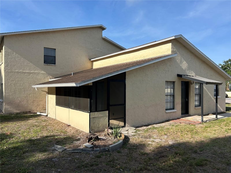 6301 58th St #1001, Pinellas Park, FL 33781