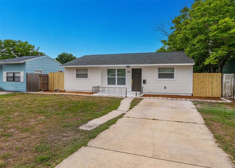 2926 40th Ave, St Petersburg, FL 33714