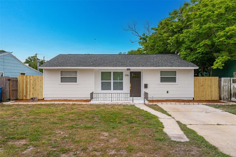 2926 40th Ave, St Petersburg, FL 33714