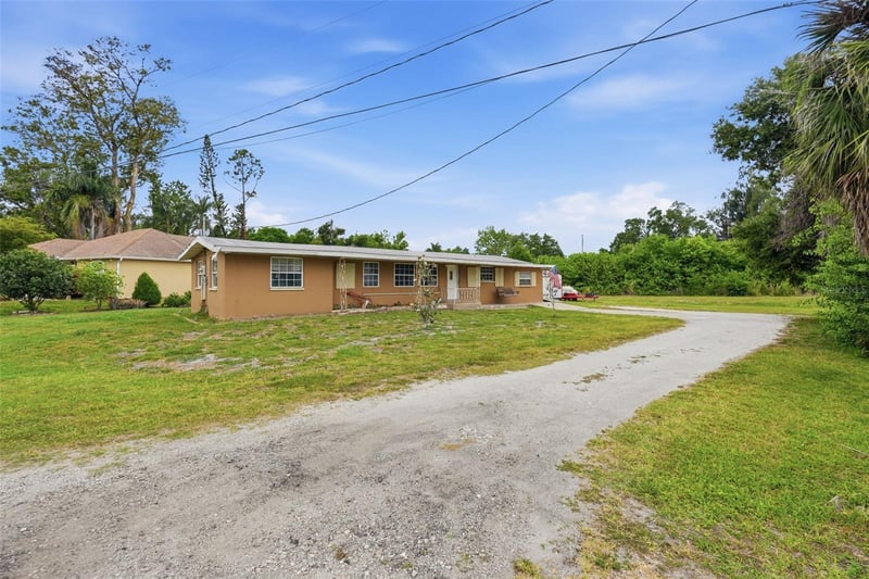 3819 36th Ave, Palmetto, FL 34221
