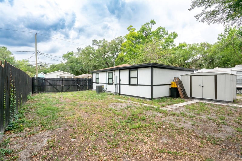 4615 Webster St, Tampa, FL 33610