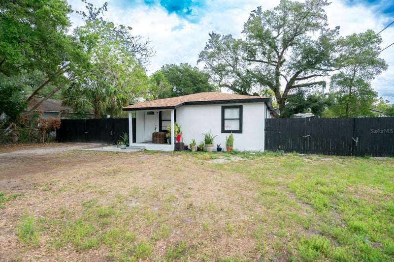 4615 Webster St, Tampa, FL 33610