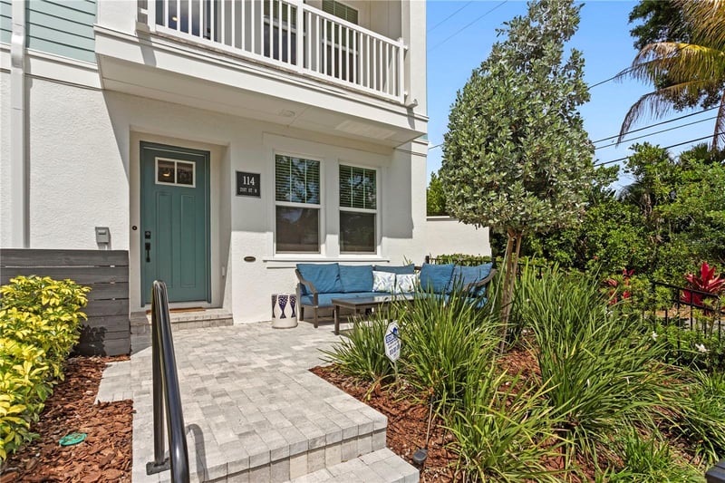 114 21 St, St Petersburg, FL 33713