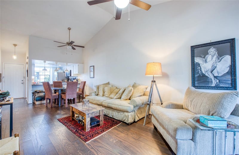 366 47th Ave #3, St Petersburg, FL 33703