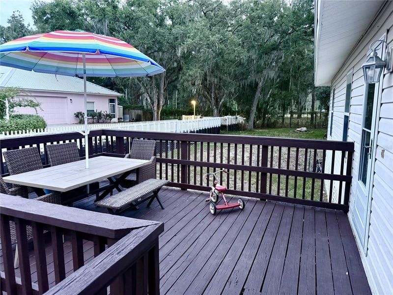 38932 Central Ave, Zephyrhills, FL 33540