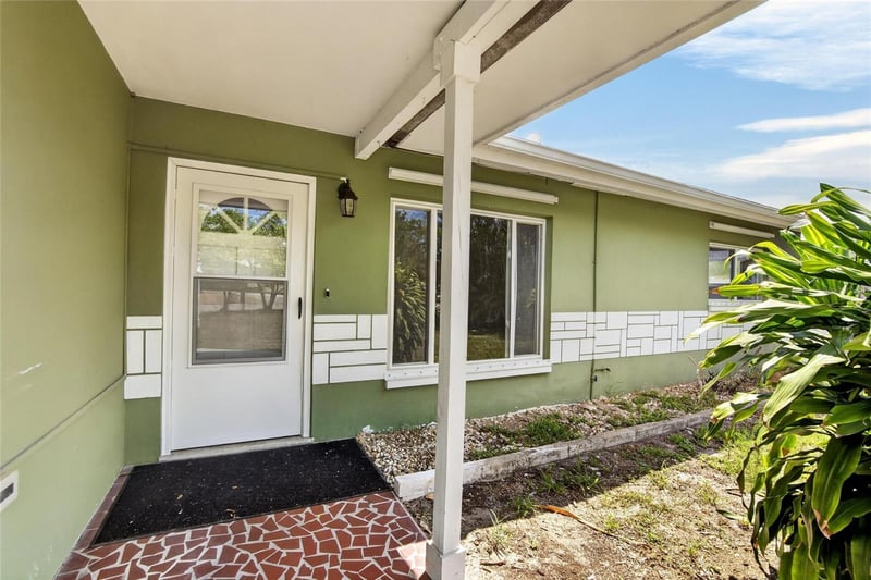 2115 Euclid Cir, Clearwater, FL 33764