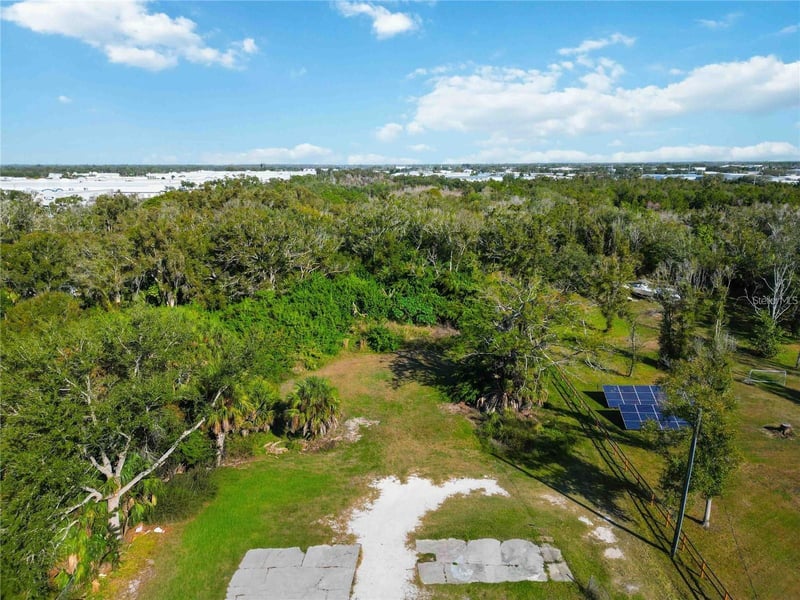 7560 19 St, Sarasota, FL 34243