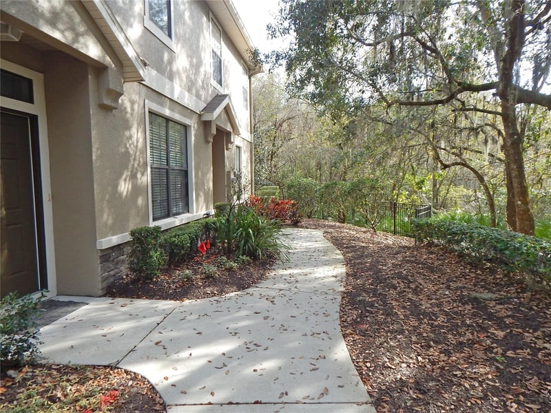 16411 Kingletridge Ave, Lithia, FL 33547