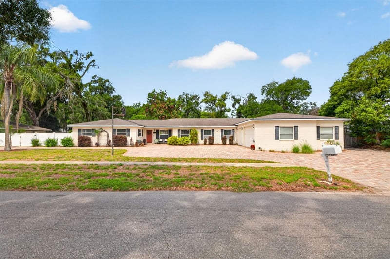 712 Oakwood Ave, Brandon, FL 33511