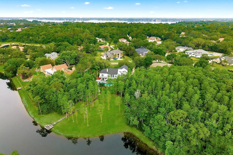 877 Cypress Lakeview Ct, Tarpon Springs, FL 34688