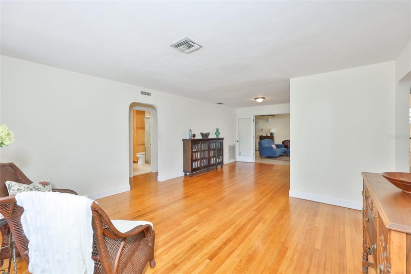 7508 4th Ave, St Petersburg, FL 33710