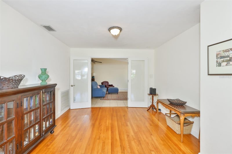 7508 4th Ave, St Petersburg, FL 33710