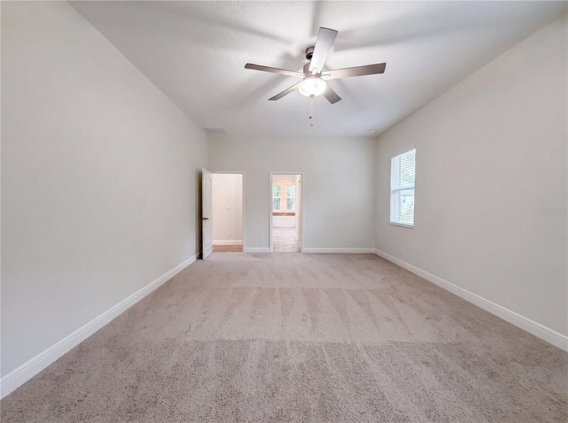 401 River Bed Ct, Wimauma, FL 33598
