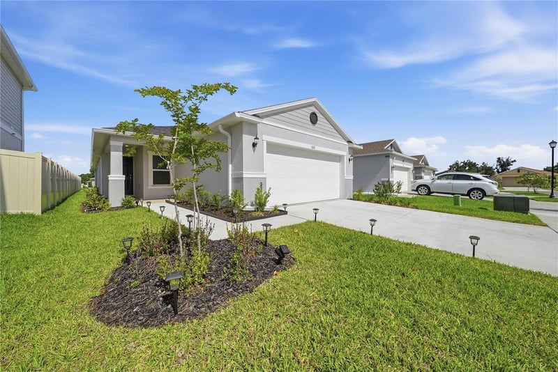 11621 Firespike St, Riverview, FL 33578