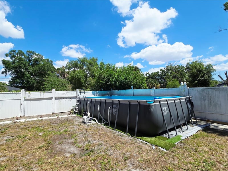 1617 Idell St, Tampa, FL 33604