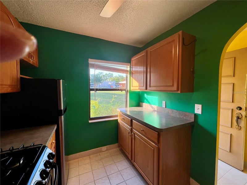 2971 Mission Dr #54F, Clearwater, FL 33759