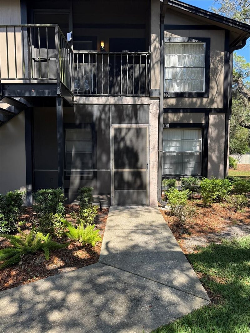 4033 Dream Oak Pl #101, Tampa, FL 33613