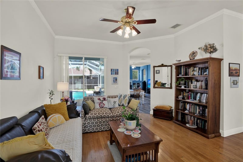 3165 Prides CROSSING, Tarpon Springs, FL 34688