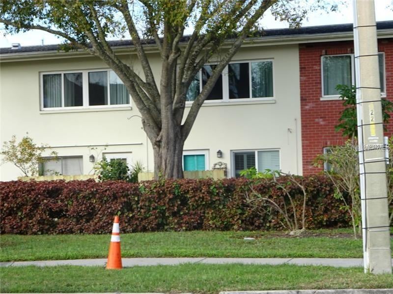 4570 Overlook Dr Ne #283, St Petersburg, FL 33703