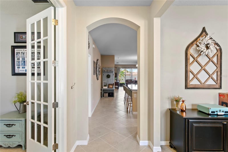 11412 Lake Lucaya Dr, Riverview, FL 33579