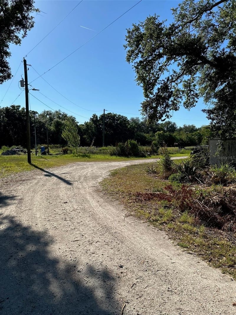 910 1010 & 1016 3rd Ave Se Ave, Ruskin, FL 33570