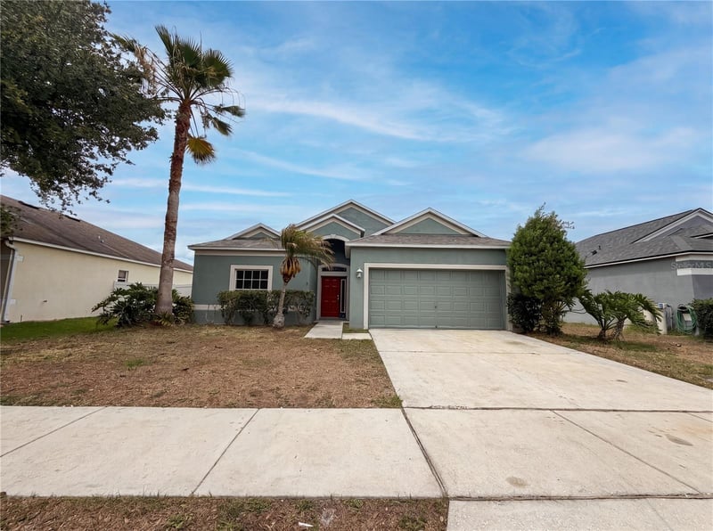 3408 Grove Blossom Ln, Plant City, FL 33567