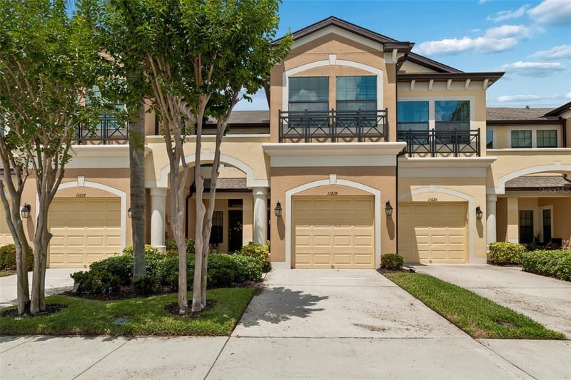 11618 Crowned Sparrow Ln, Tampa, FL 33626